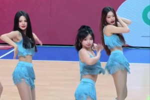 啦啦队功不可没啊！